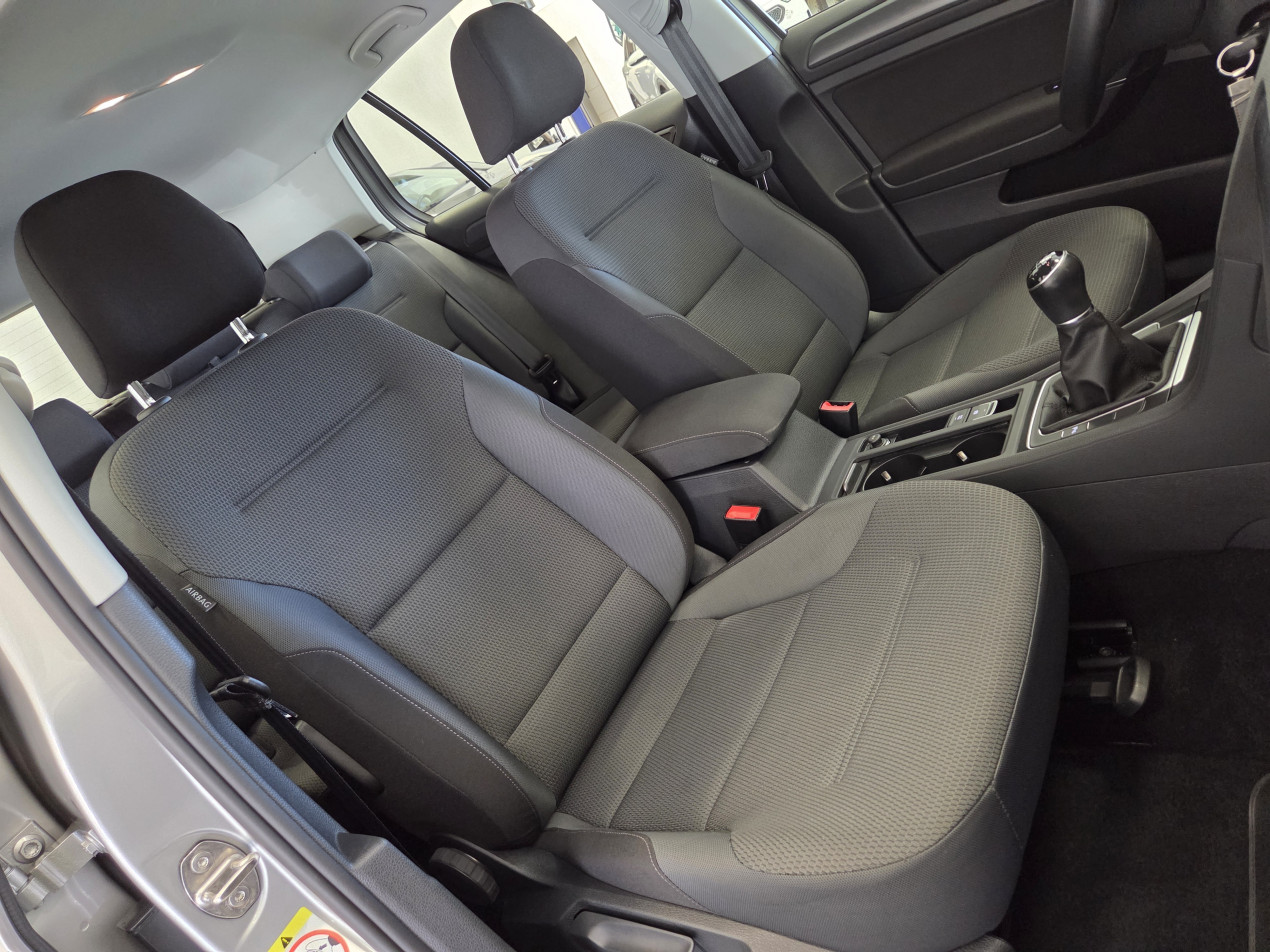 VOLKSWAGEN Golf 7  1.5TSI 150 Confortline