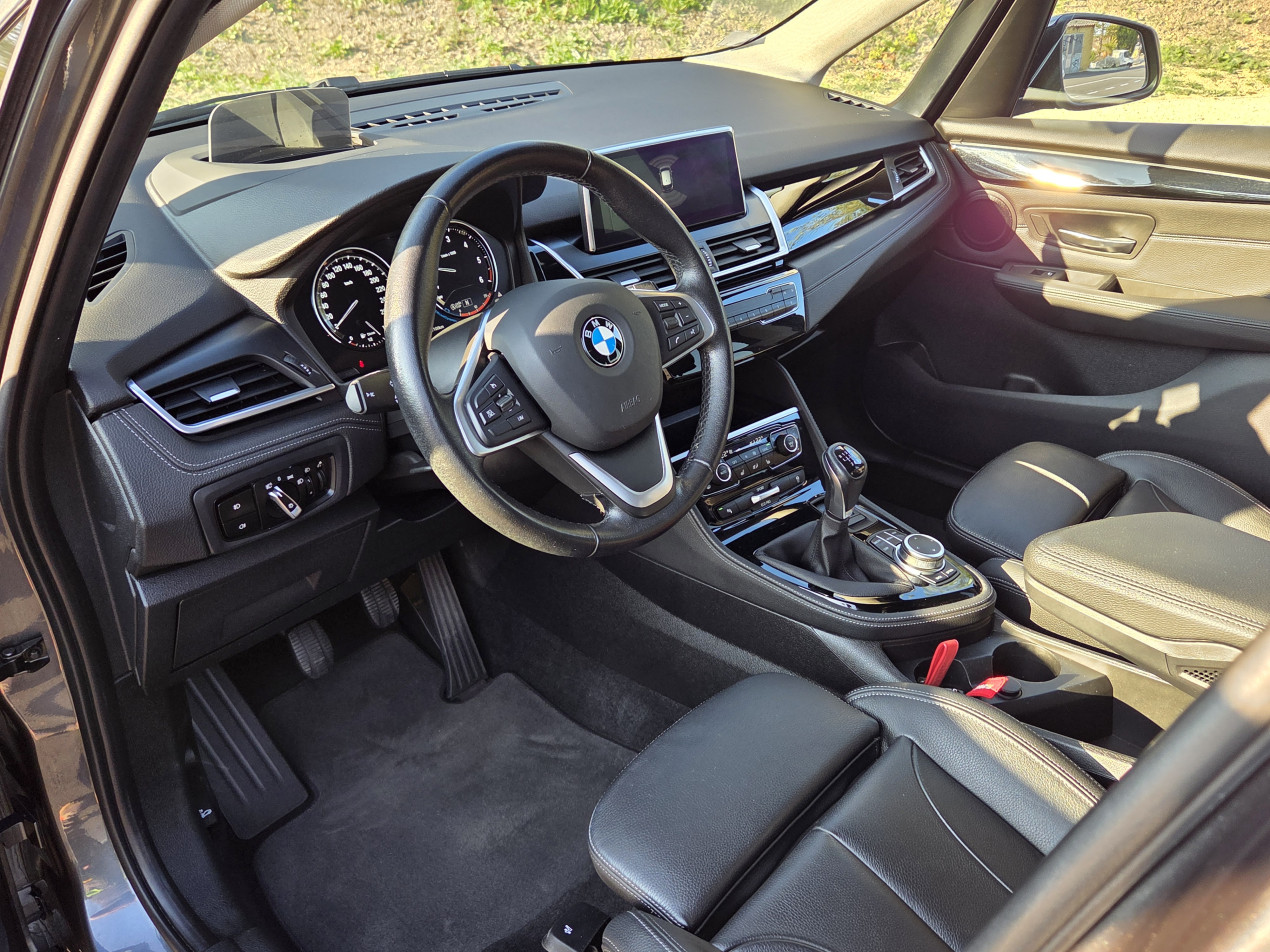 BMW Série 2 Active Tourer 218d