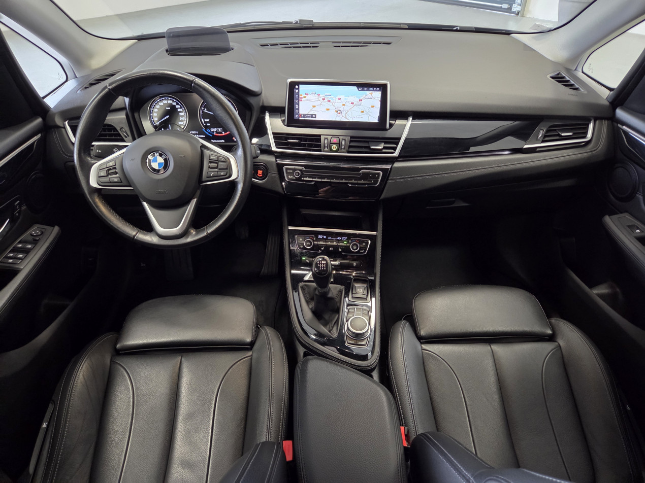 BMW Série 2 Active Tourer 218d