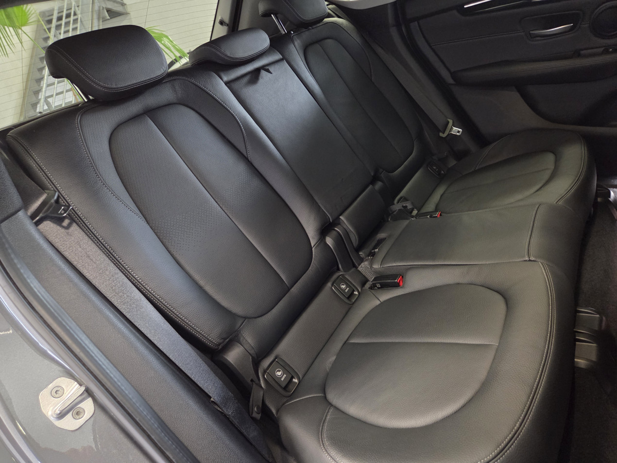 BMW Série 2 Active Tourer 218d