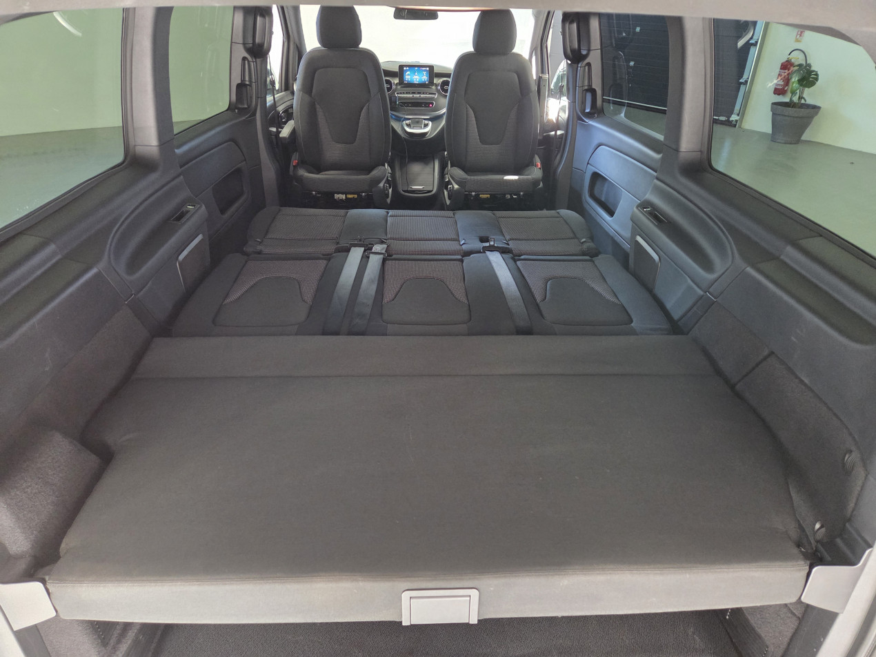 Merceds-Benz V220d long AMG Line